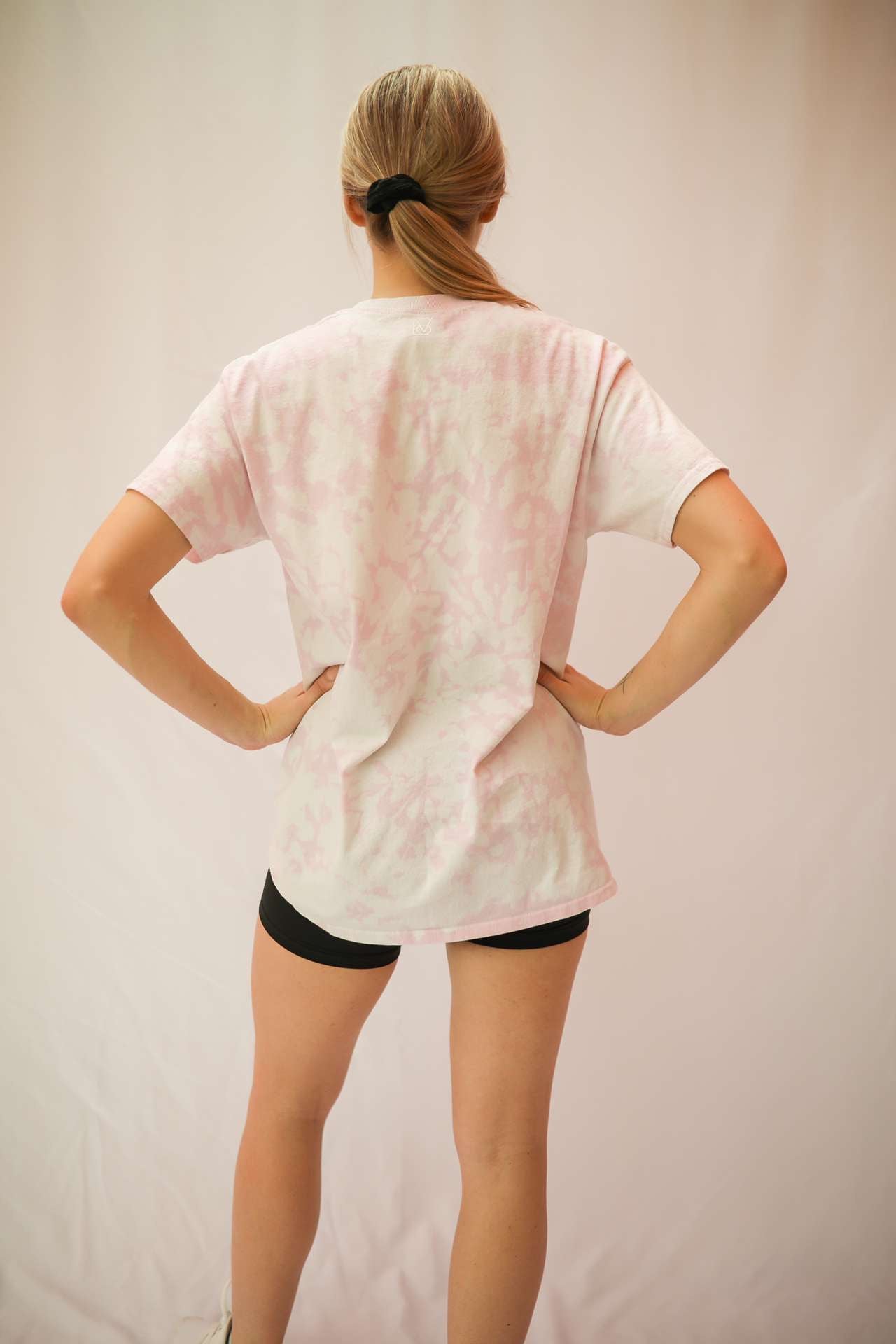 The Classic Bleached Tee- Pink