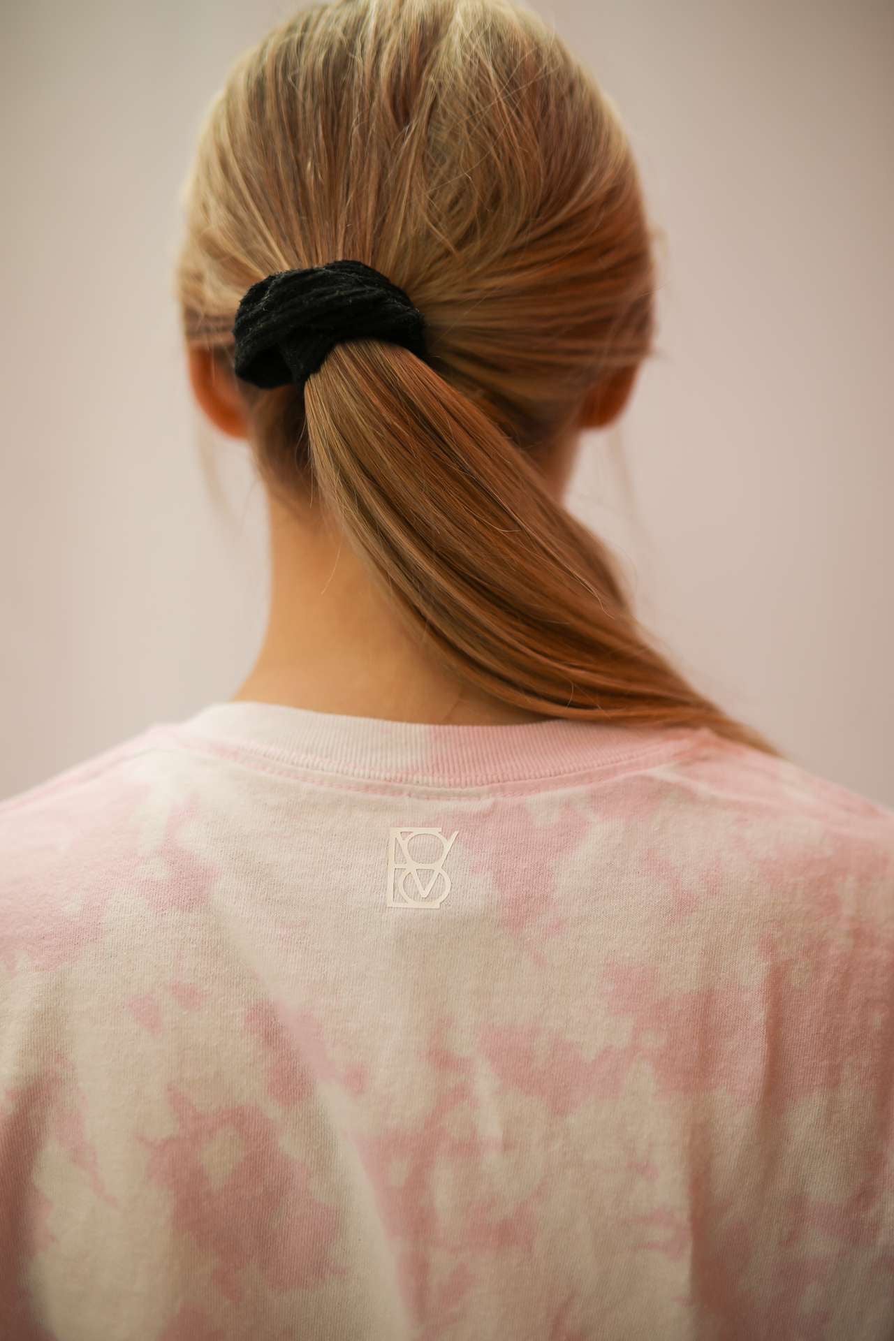 The Classic Bleached Tee- Pink